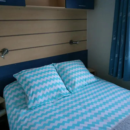 Mobile Home 67954 Tybreizh Holidays To Ormeaux 4 Star *
